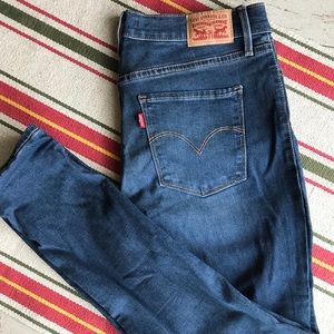 Levi’s 311 shaping skinny jeans for women